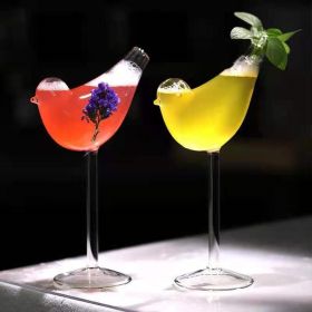 Heat-resistant Transparent Red Wine Juice Creative Curved Mouth Vampire Wine Glass (Option: Bird Goblet)